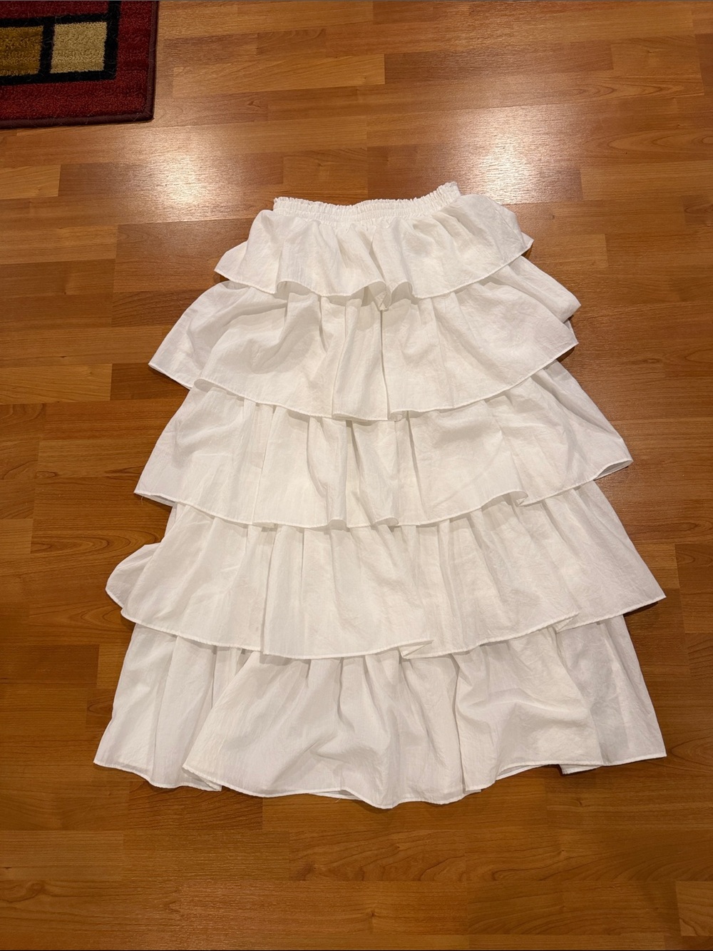 NWOT Tiered Midi Skirt